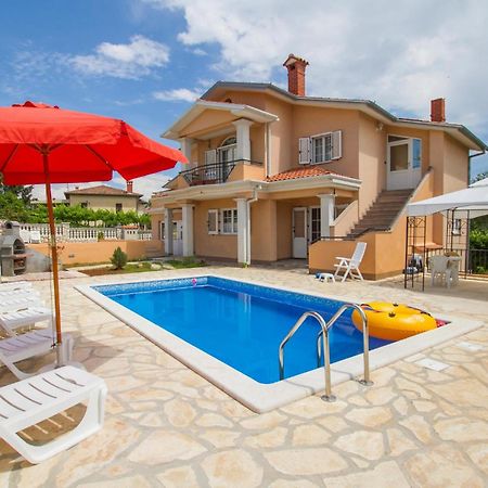 Gorgeous Home In Labin With Outdoor Swimming Pool Ngoại thất bức ảnh